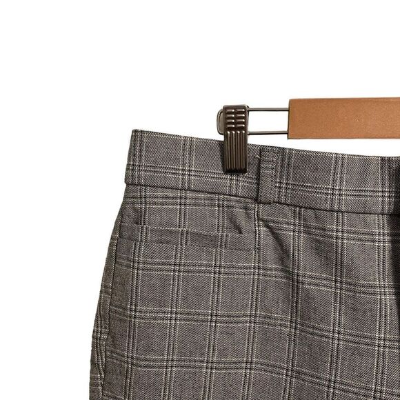 Banana Republic Plaid Sloan Fit Ankle Pants Size 4 - Picture 3 of 8